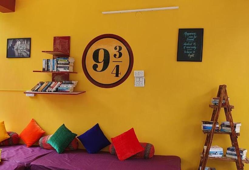 디럭스 룸, Hogwartz Hostel