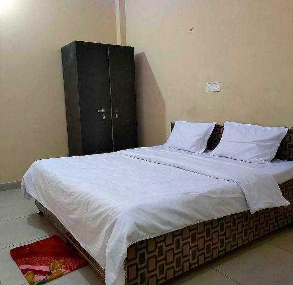 Трехместный Номер Классика, 81157g Amy Inn