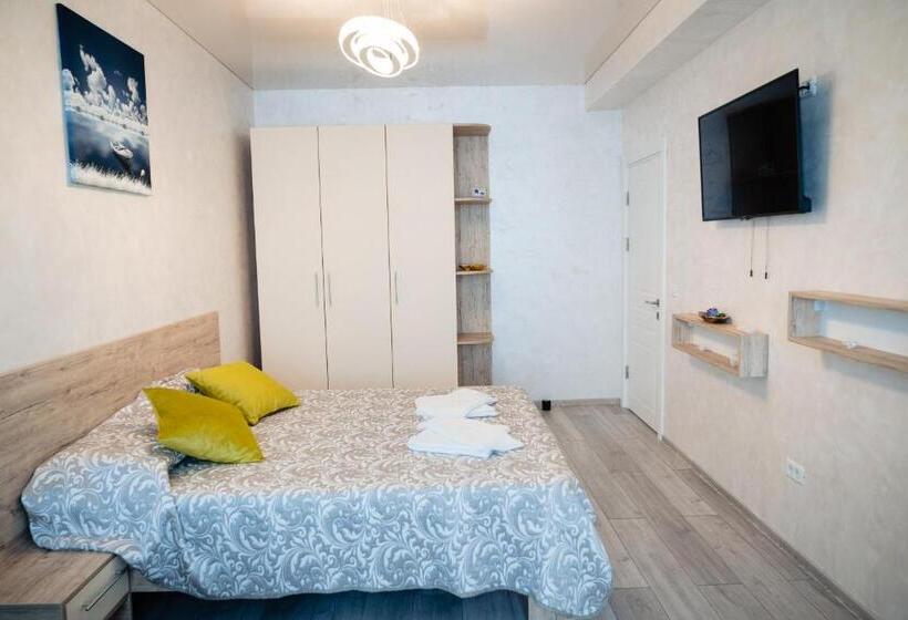 آپارتمان 1 خوابه با چشم‌انداز دریا, Almar Luxury Residence   Renting Apartments & Free Pool
