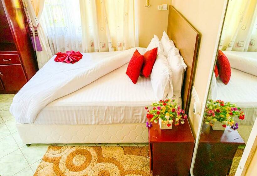 디럭스 룸, Spring Hills Hotel   Morogoro