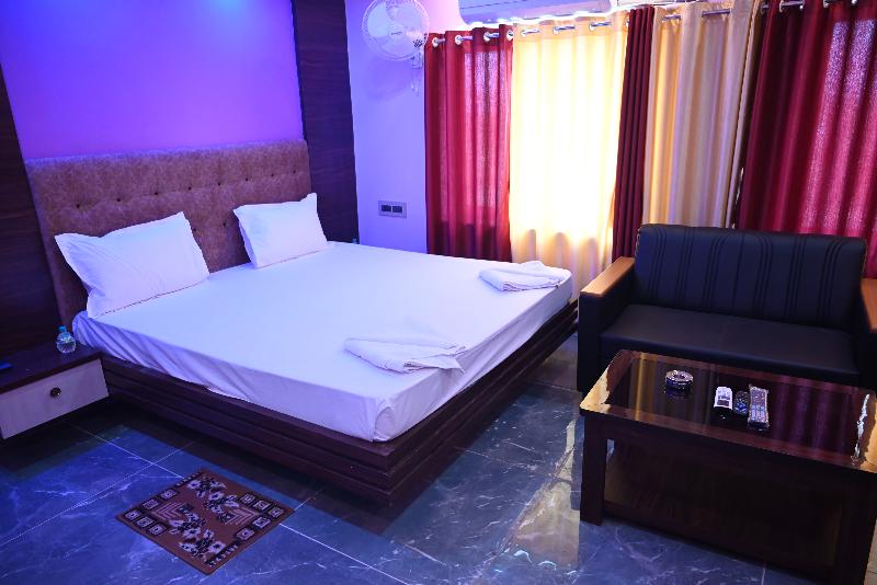 Номер Deluxe, Tulusi Inn