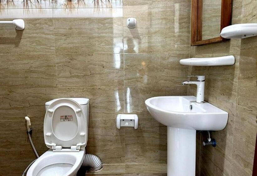 Семейный Номер Deluxe, White Block Hotel & Resturant