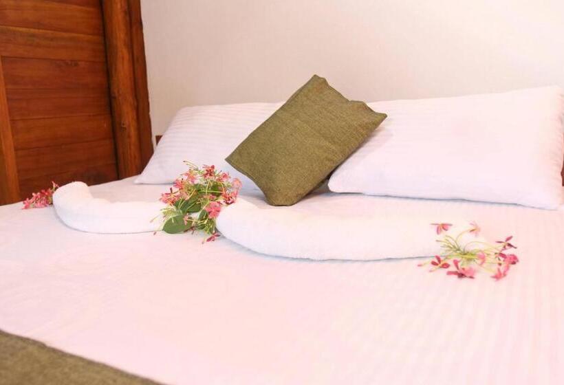 اتاق لوکس, The Mastodon Valley Safari Resort