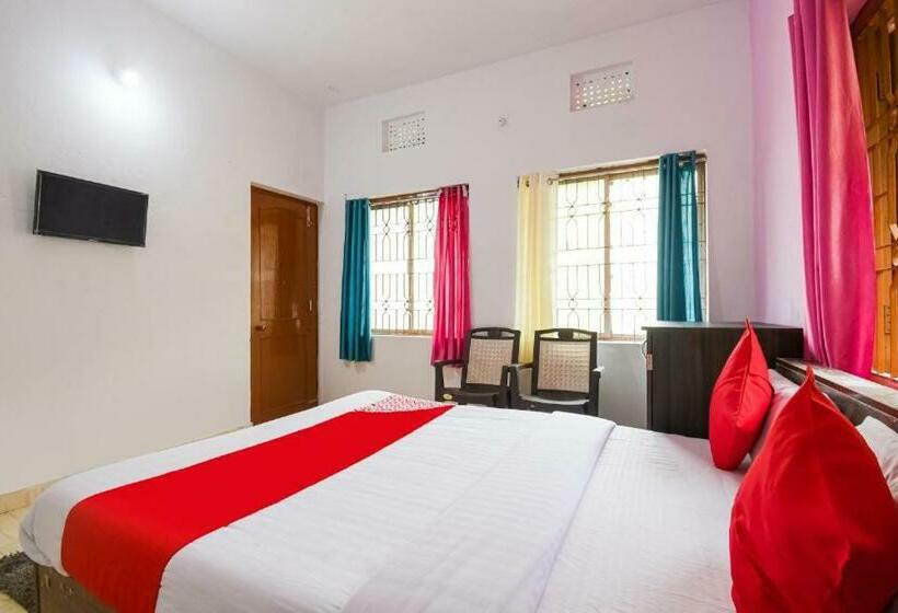 Трехместный Номер Классика, Spot On Hotel Dibyansh