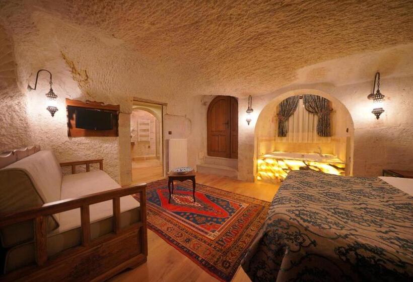 디럭스 스위트, Fairyland Cave