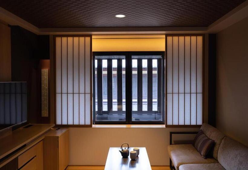 Номер Deluxe, Mitsui Garden Hotel Kyoto Shinmachi Bettei