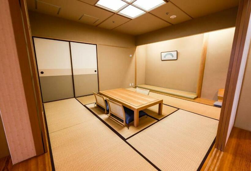 Семейный Номер, Chateraise Hotel Nirasaki No Mori
