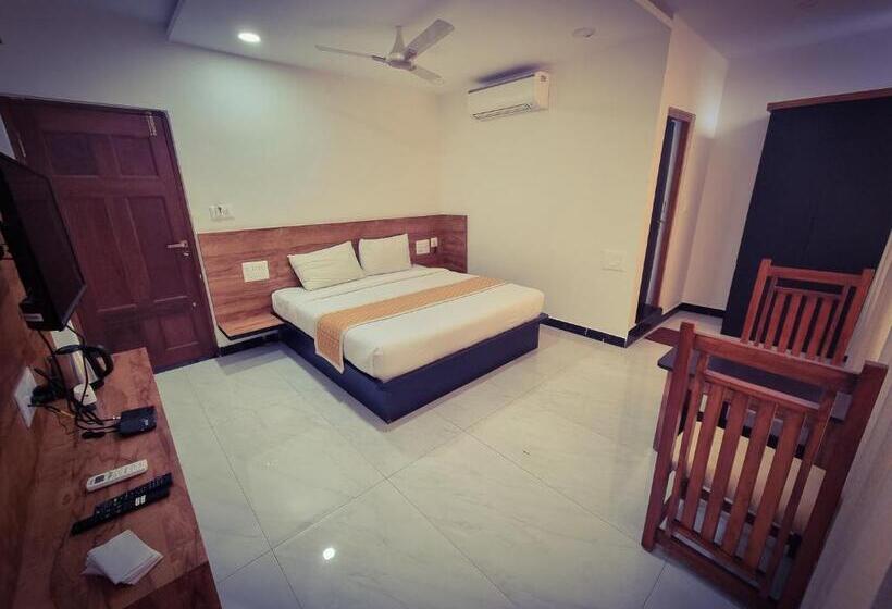 标准间, Sadanand S Highway Inn, Tumkur