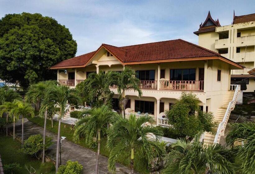 ファミリールーム, Kataonsea Bungalows