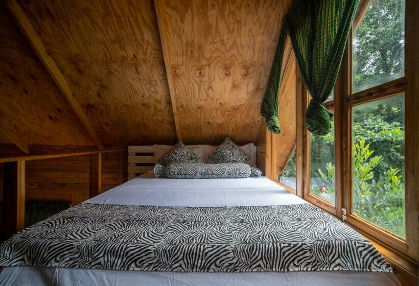 스탠다드 트리플 룸, River Off Grid Eco Cabins