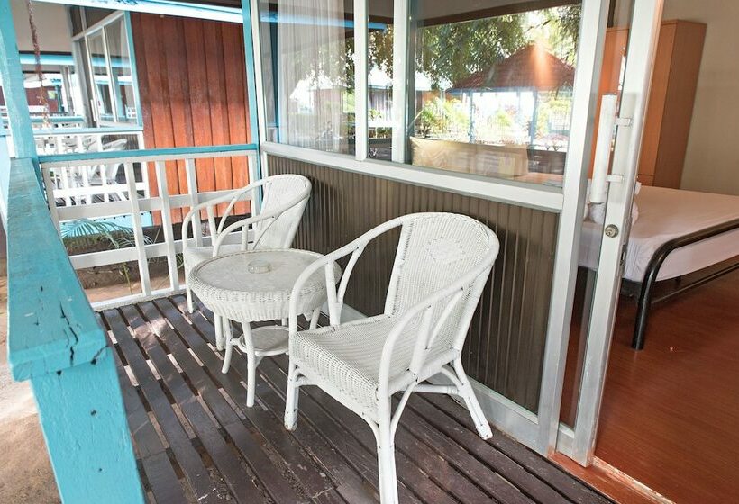 带阳台标准平房, Blu' Beach Bungalows