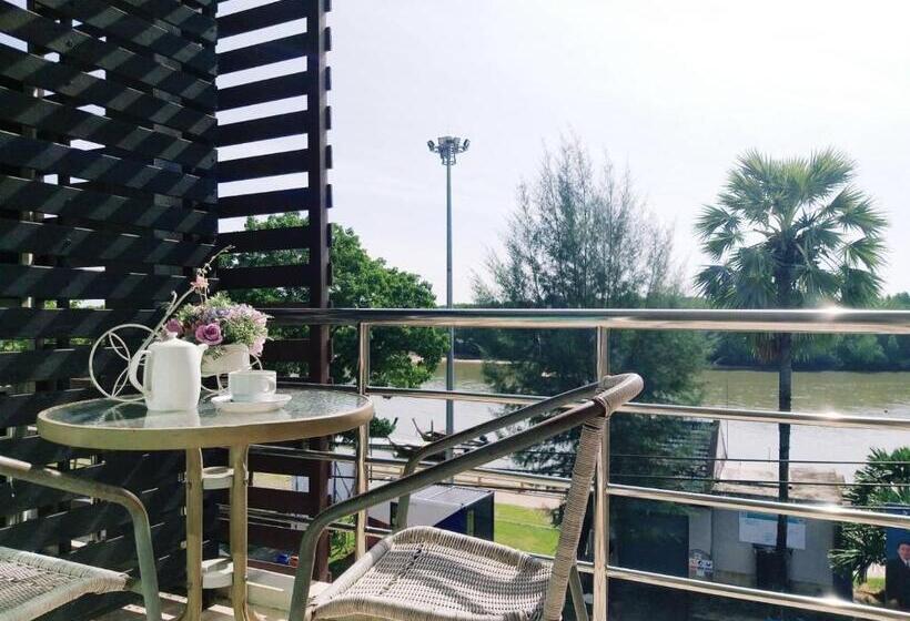 스탠다드 룸, Krabi Riverview