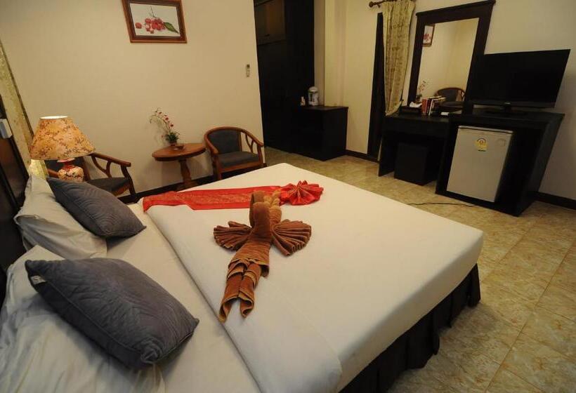 غرفة ديلوكس, N.t. Lanta Resort