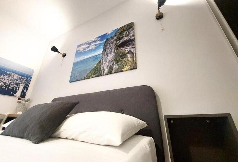 اتاق استاندارد, Myway Trieste Rooms