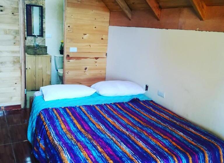 اتاق خانوادگی با چشمانداز باغ, San Agustín Wayrana