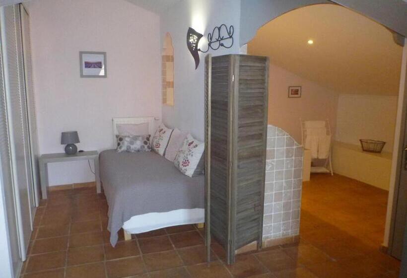 Номер Стандарт, Le Mas De Gleyzes B&b De Charme
