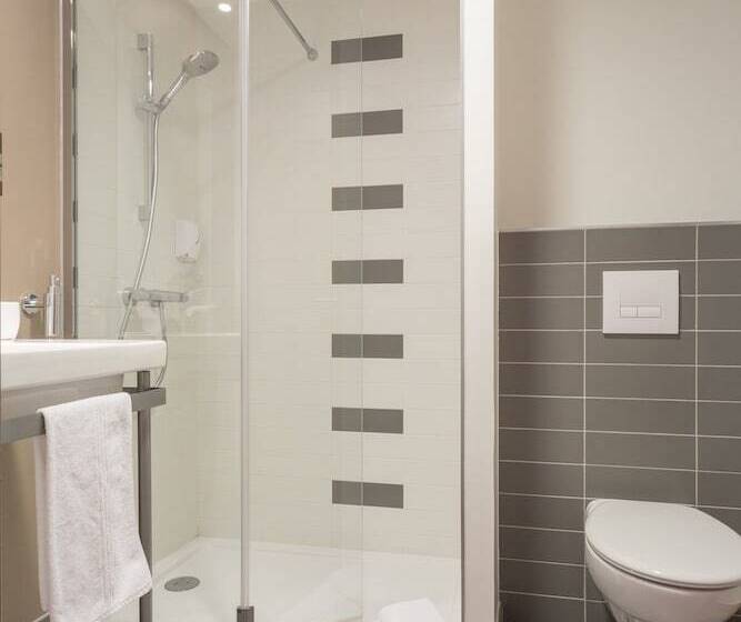 Номер Стандарт, Akena City Reims Bezannes
