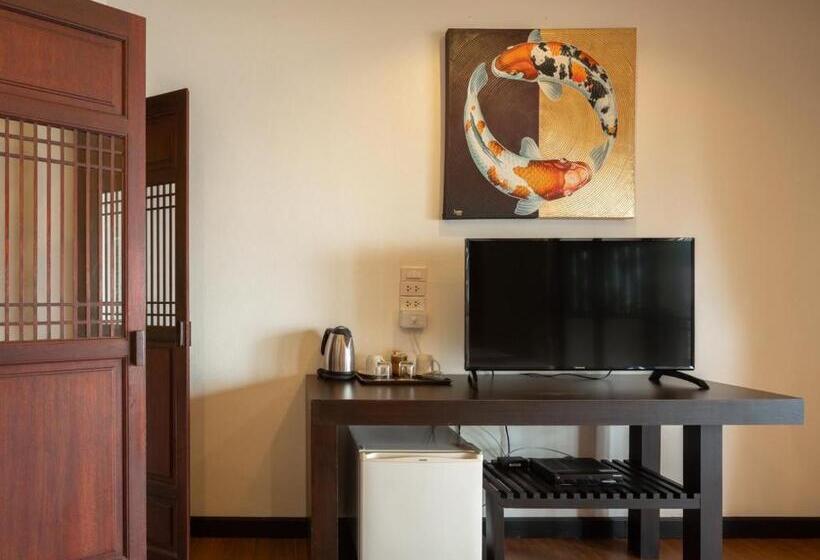 Номер Superior Кровать Кинг, Bansaithong Beach Resort