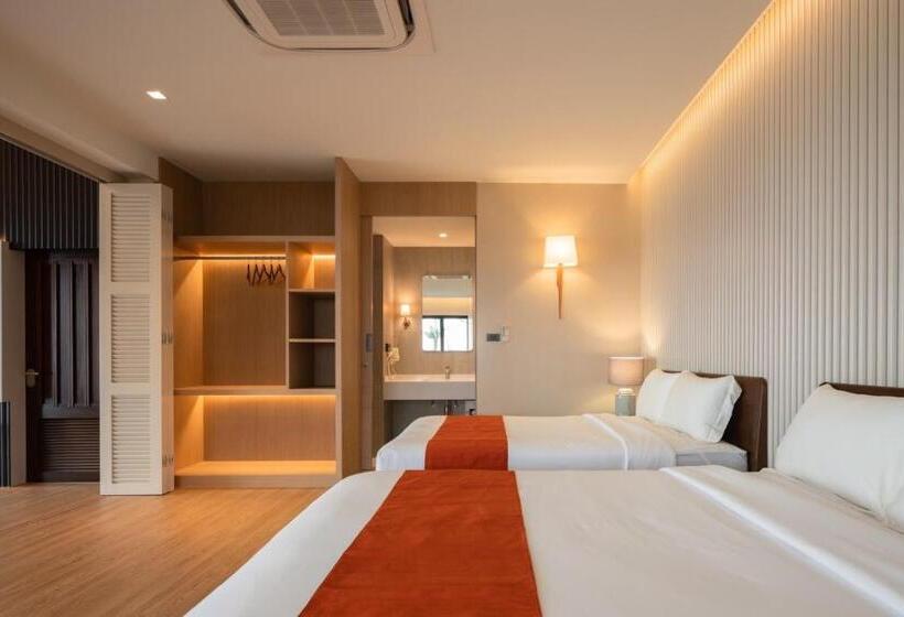 Семейный Номер, Bansaithong Beach Resort