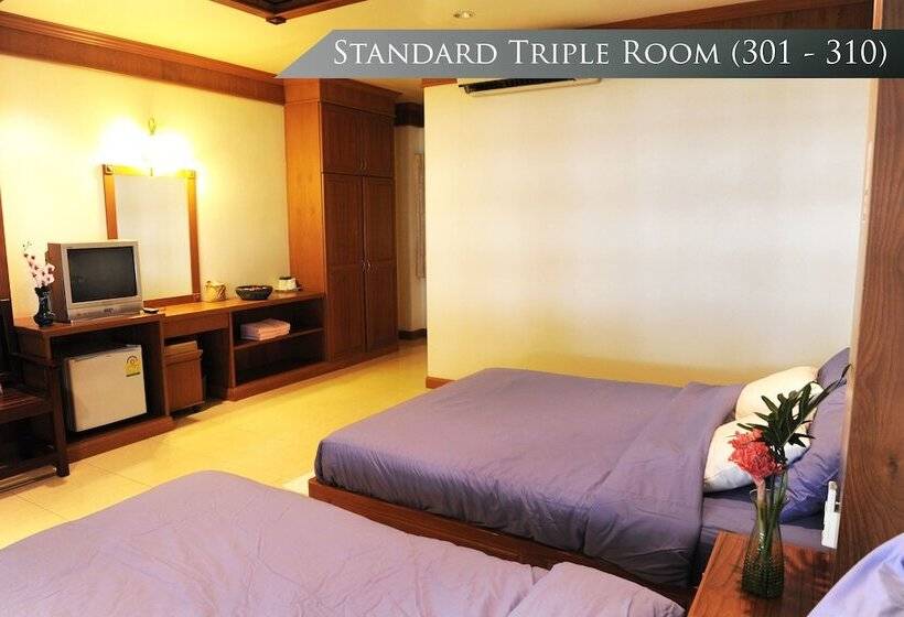 Номер Стандарт Трехместный, Bansaithong Beach Resort