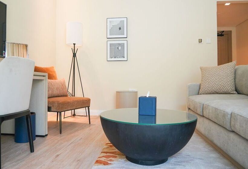 Люкс Повышенной Комфортности, Andalus Al Seef Resort & Spa