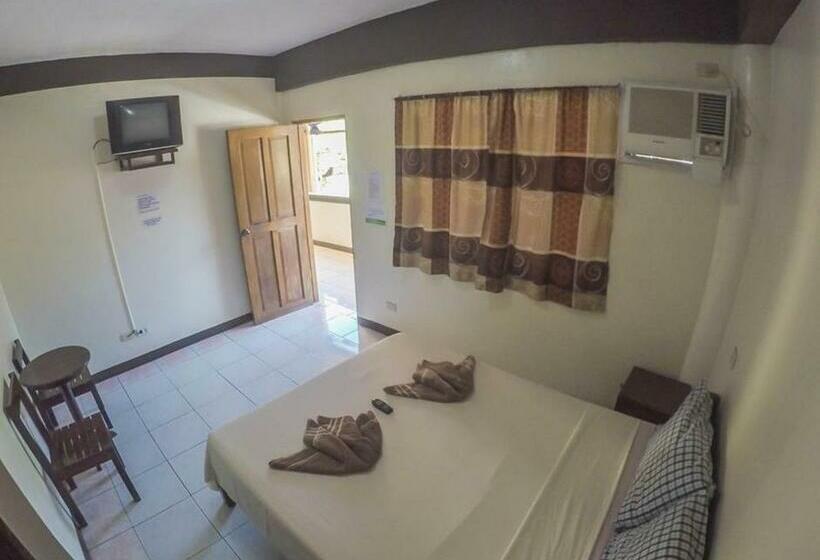 标准间带阳台, Remari Tourist Inn
