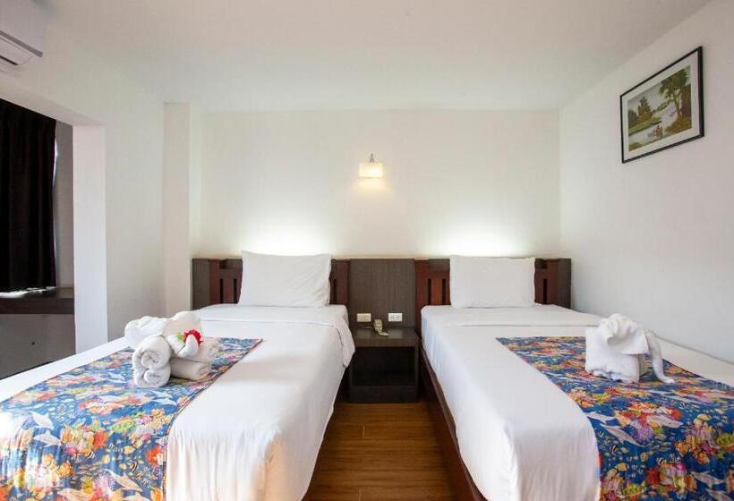 Номер Superior Вид на Город, Sea Paradise Hotel Sattahip
