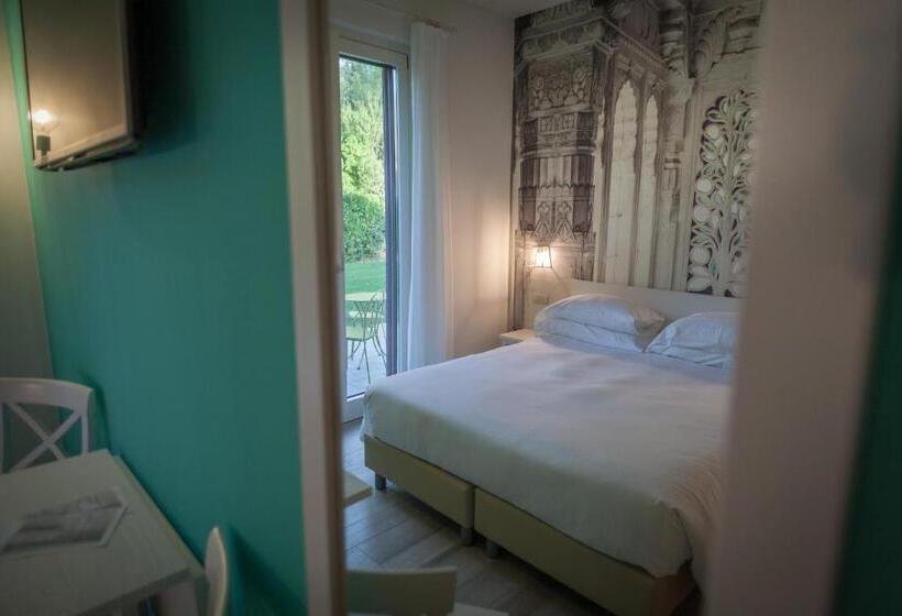 Семейный Номер Вид на Сад, Arli Hotel Hideaway Punta Ala   Adults Only