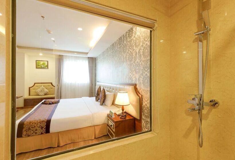 اتاق لوکس با چشم‌انداز شهر, Paris Hotel & Apartment Nha Trang