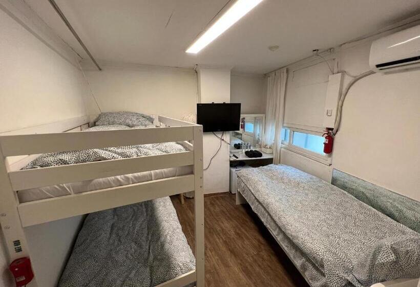 Номер Стандарт Трехместный, Hostel Metro