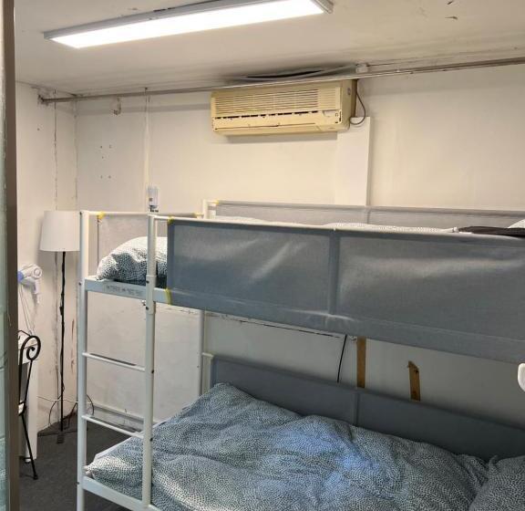 Номер Стандарт, Hostel Metro
