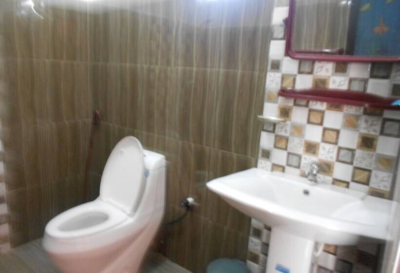 Четырехместный Номер Стандарт, Shanith Guesthouse Negombo