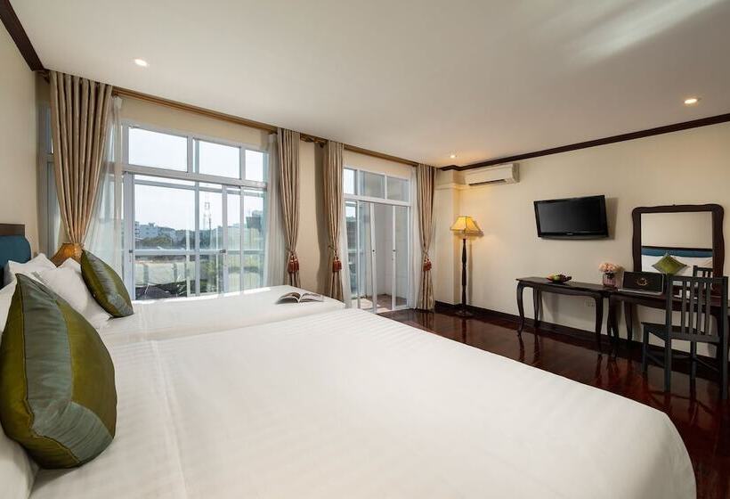 Семейный Номер, Vientiane Golden Sun Hotel & Spa
