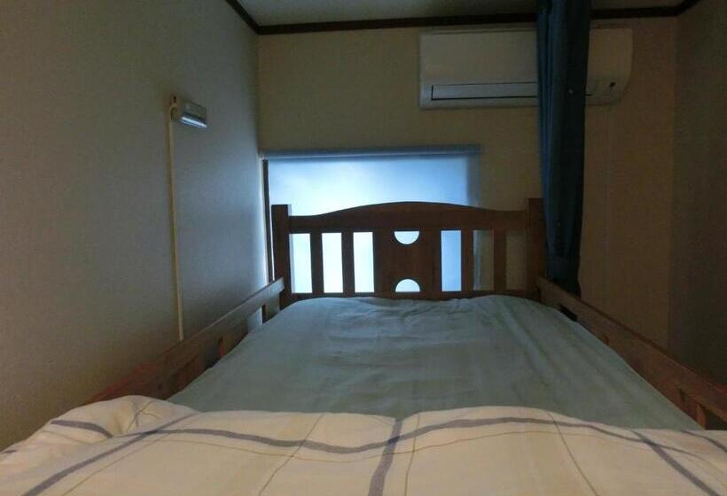 Номер Стандарт с Койками Совместная Ванная, Mt Fuji Hostel Michaels