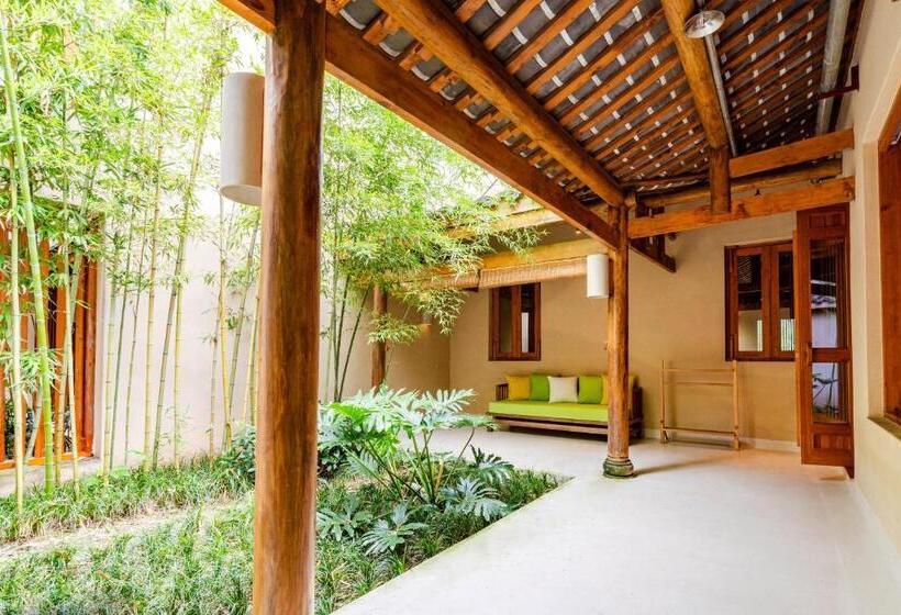 Люкс, Six Senses Qing Cheng Mountain