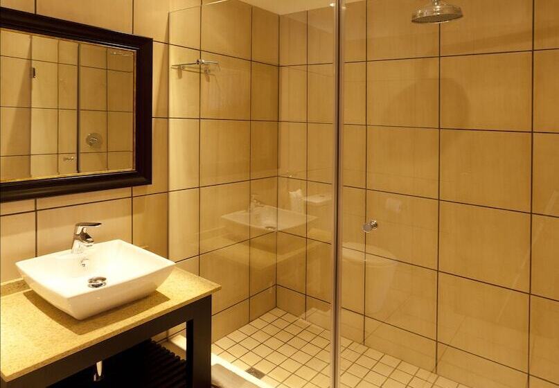 Шале 1 Спальня, Whispering Waters