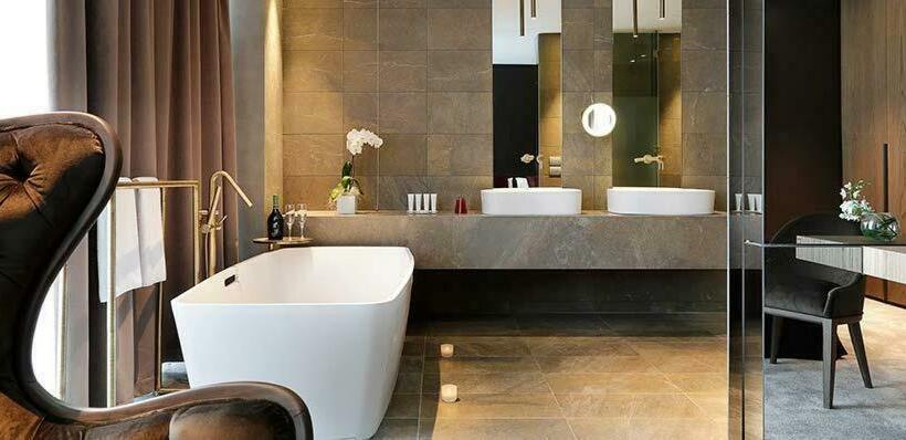 スイート, Grand Hotel Campione