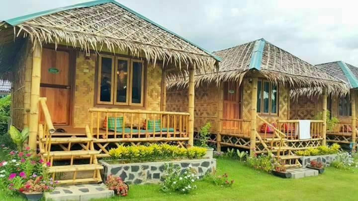 كابينة, Bamboo House Resort