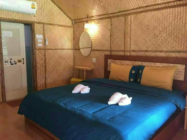 كابينة, Bamboo House Resort