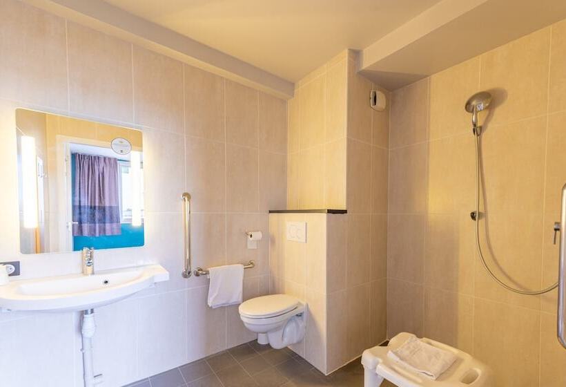 Номер Стандарт Адаптированный для Инвалидов, B&b Hotel Lieusaint Carré Sénart