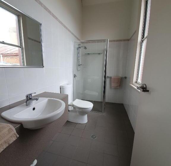 Номер Стандарт, Empire Hotel Goulburn