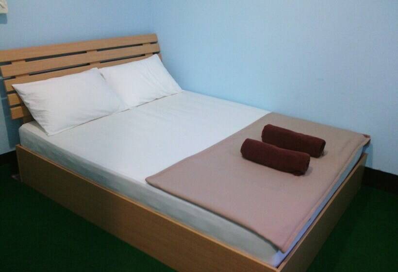 Номер Стандарт, Baan Mook Anda Hostel