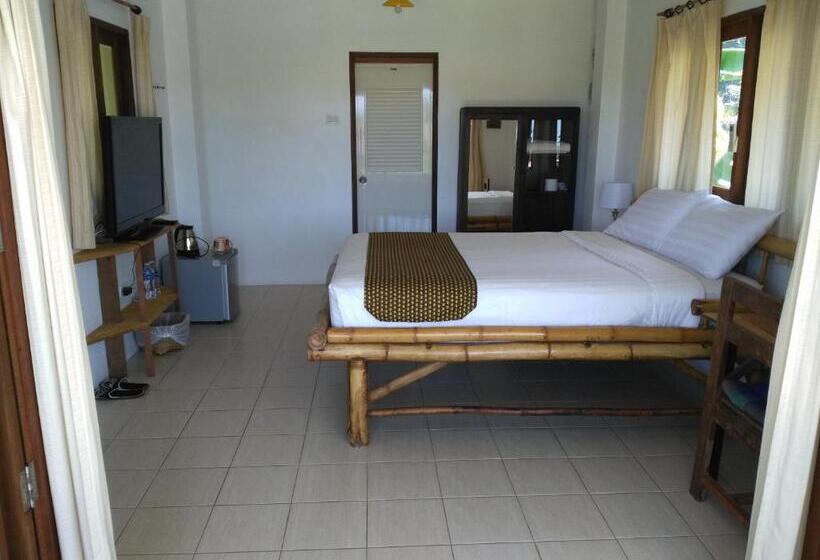 اتاق استاندارد با چشم‌انداز کوهستان, Country Retreat