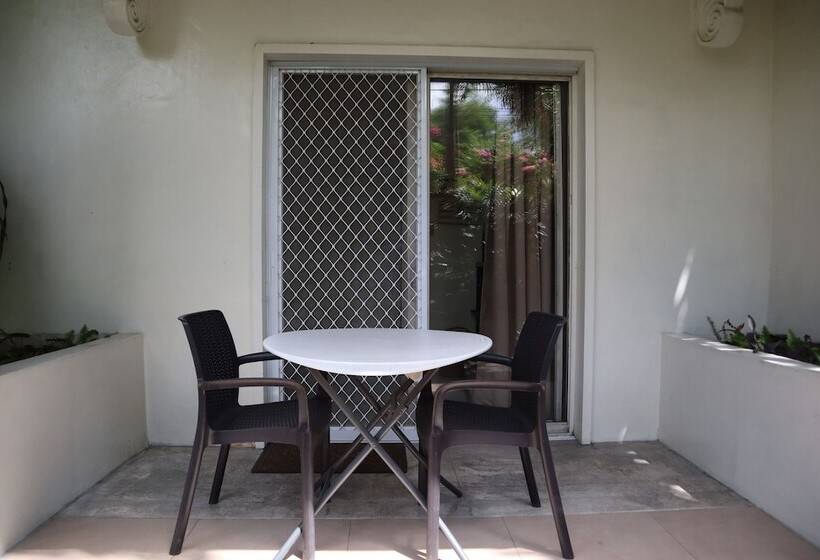 デラックスルーム, Domicilio Lorenzo