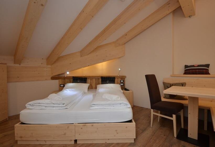 四人标准间, Park Hotel Avisio