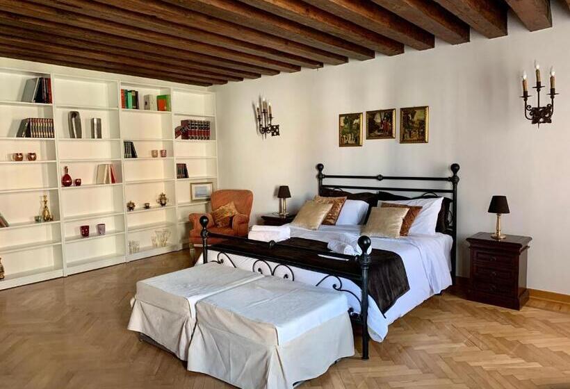 Habitación Estándar Baño Compartido, Riva De Biasio