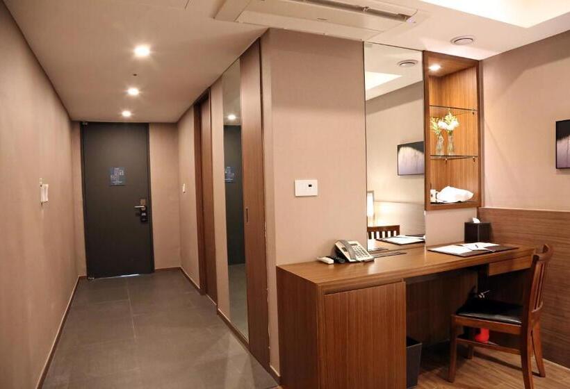 Номер бизнес-класса, Busan Business