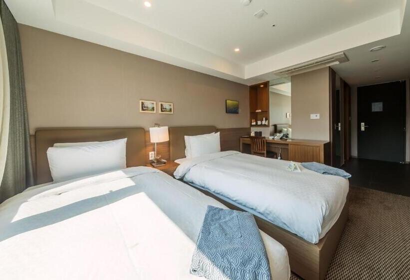 Номер Стандарт, Busan Business
