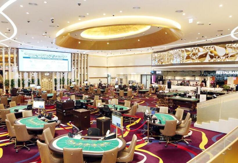 Номер Стандарт, Busan Business