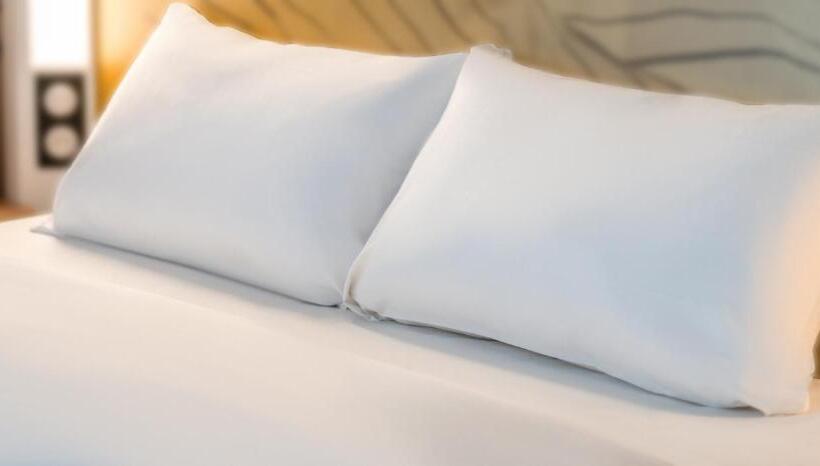 Номер Стандарт, B&b Hotel Laval Ouest